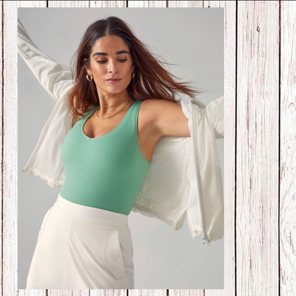 ATHLETA Aurora Seamless Tank Raleigh Green NWOT